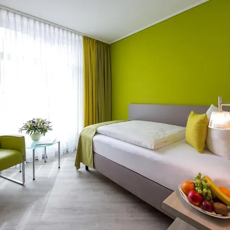 Michels Inselhotel Vier Jahreszeiten Отель 4*