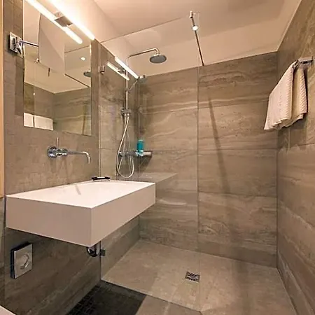 Michels Inselhotel Vier Jahreszeiten ノルダーナイ