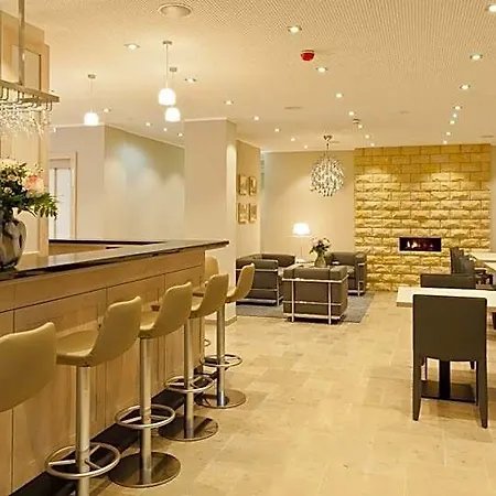 ホテル Michels Inselhotel Vier Jahreszeiten 3*