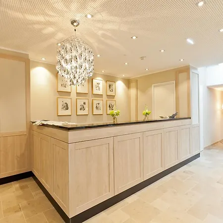 Michels Inselhotel Vier Jahreszeiten 3* ノルダーナイ