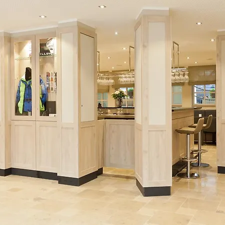 Michels Inselhotel Vier Jahreszeiten Hotel 4*