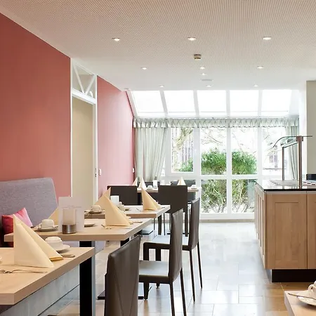 Michels Inselhotel Vier Jahreszeiten 3*